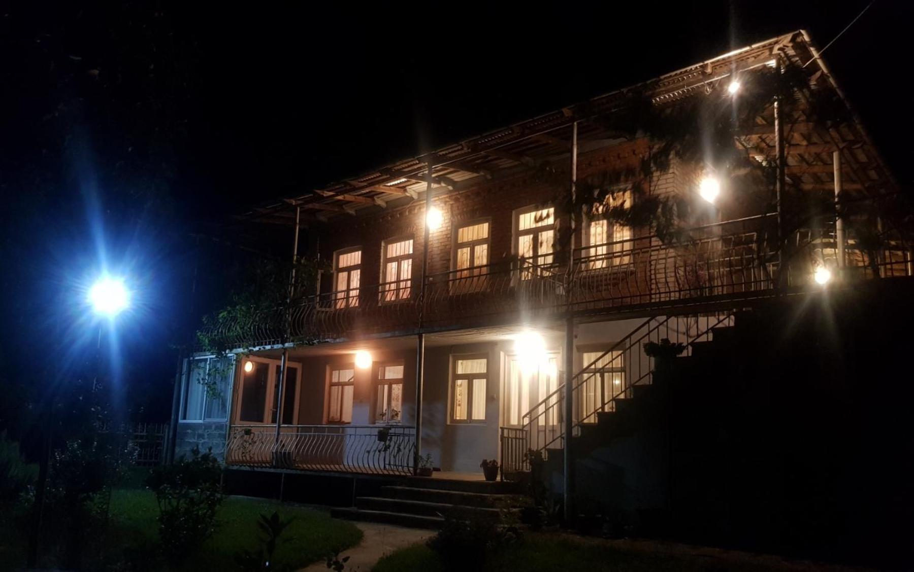 Tkhibuli Guest House Tqibuli Exterior photo